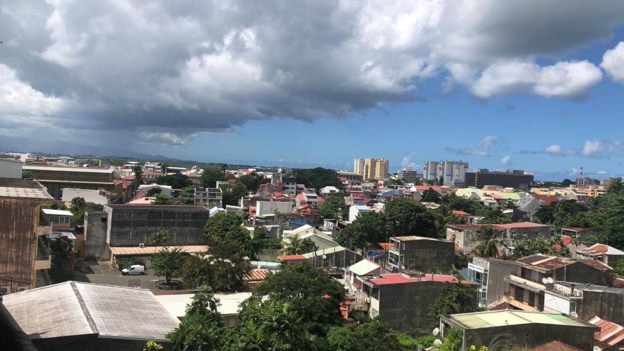 Appartement Avec Vue Panoramique De Pointe-A-Pitre Экстерьер фото